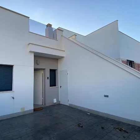 New Villa, 2 Bedrooms Private Heated Pool Sleeps Up To 6 * Pilar de la Horadada