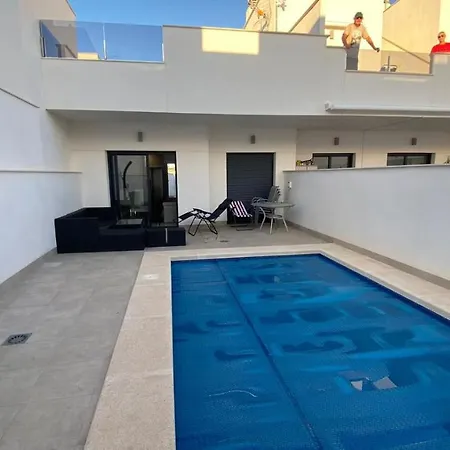 New Villa, 2 Bedrooms Private Heated Pool Sleeps Up To 6 Villa Pilar de la Horadada